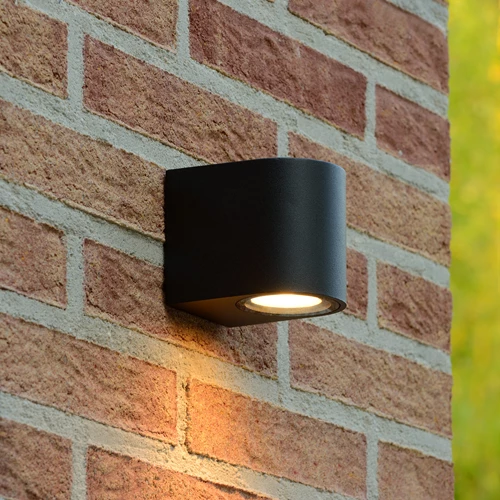 Lucide ZORA-LED - Wandstrahler / Wandleuchte Innen/Außen - LED Dim. - GU10 - 1x5W 3000K - IP44 - Schwarz - Atmosphäre 1